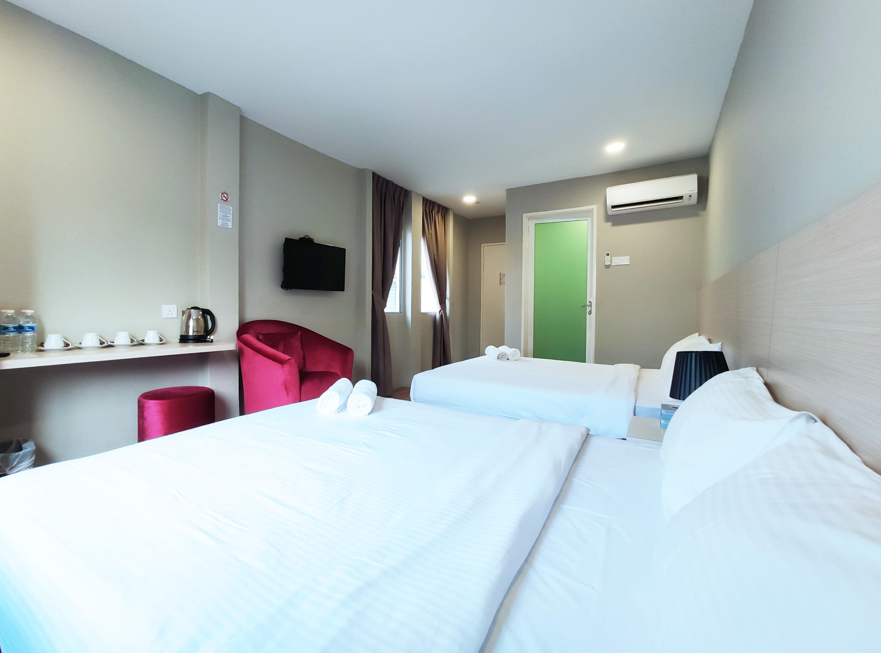 Princess Hotel Pontian Понтиан-Кечил Экстерьер фото