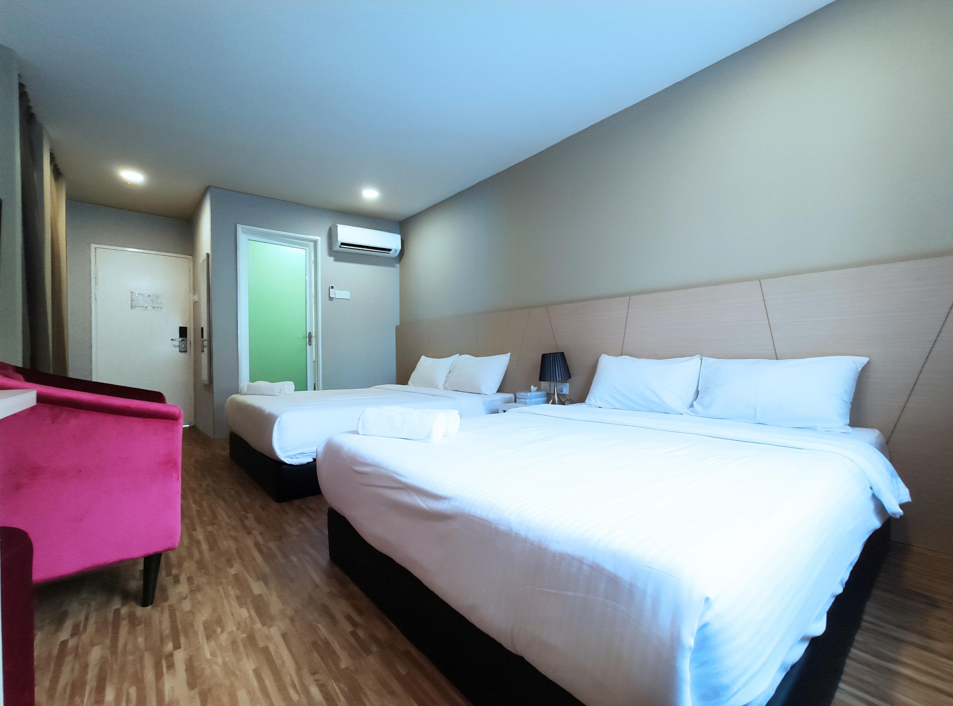 Princess Hotel Pontian Понтиан-Кечил Экстерьер фото