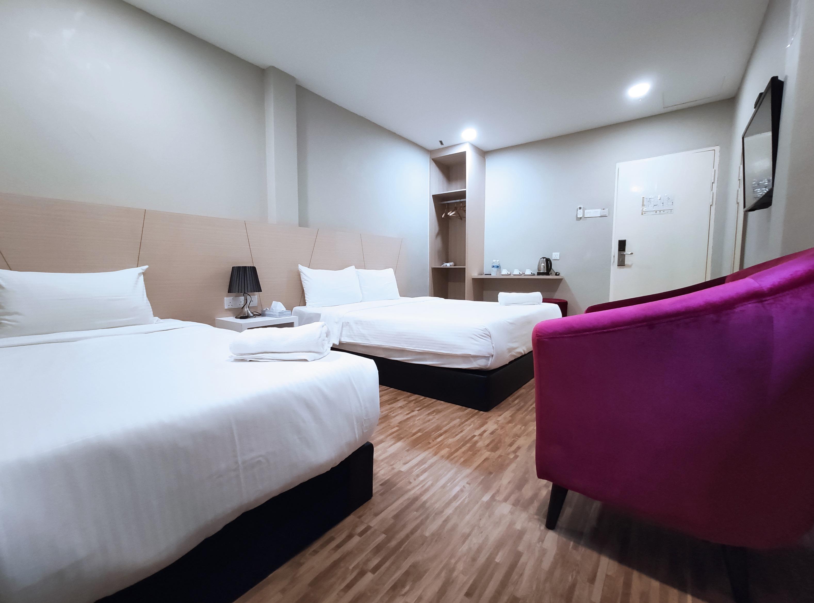 Princess Hotel Pontian Понтиан-Кечил Экстерьер фото