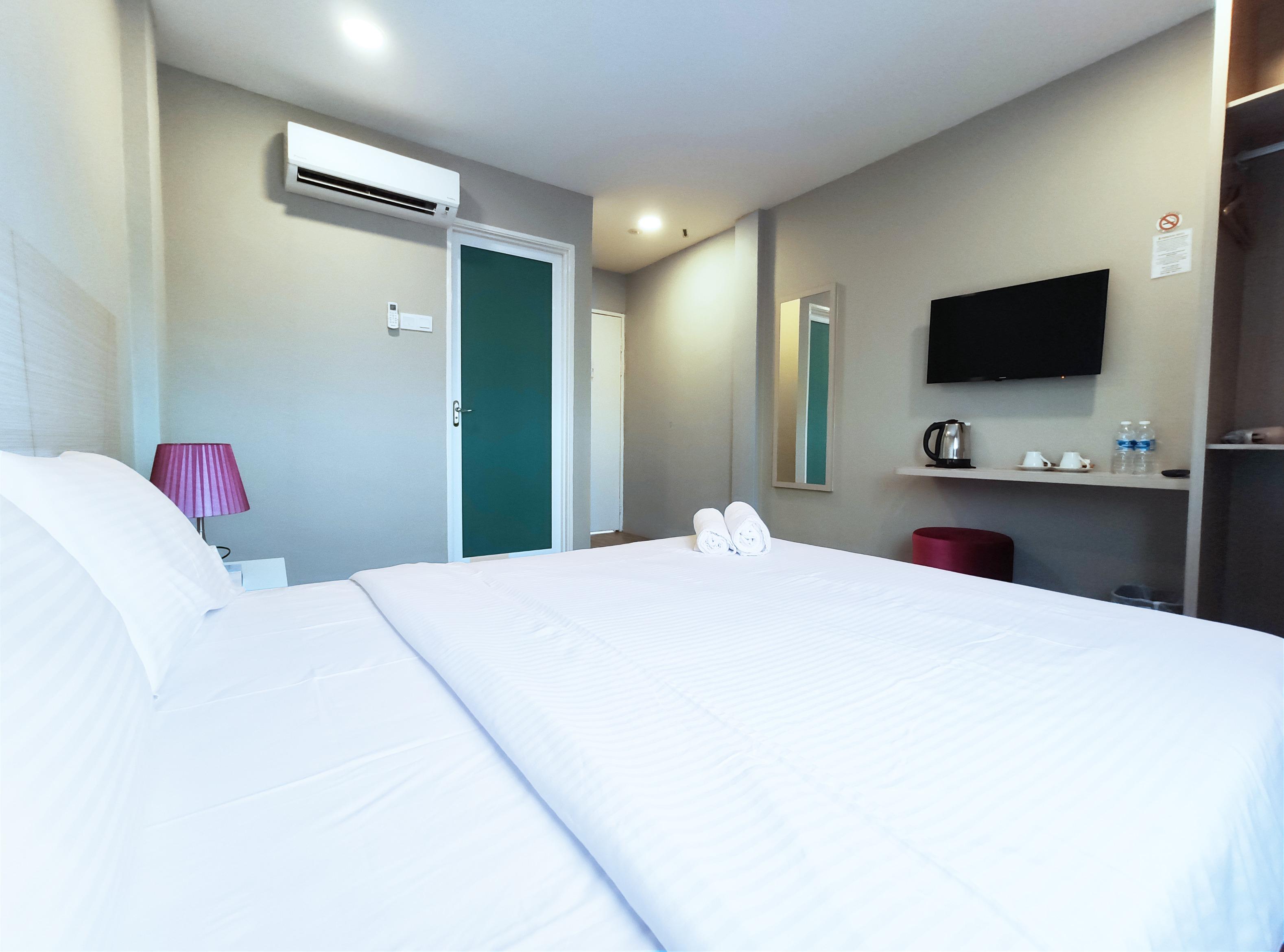 Princess Hotel Pontian Понтиан-Кечил Экстерьер фото