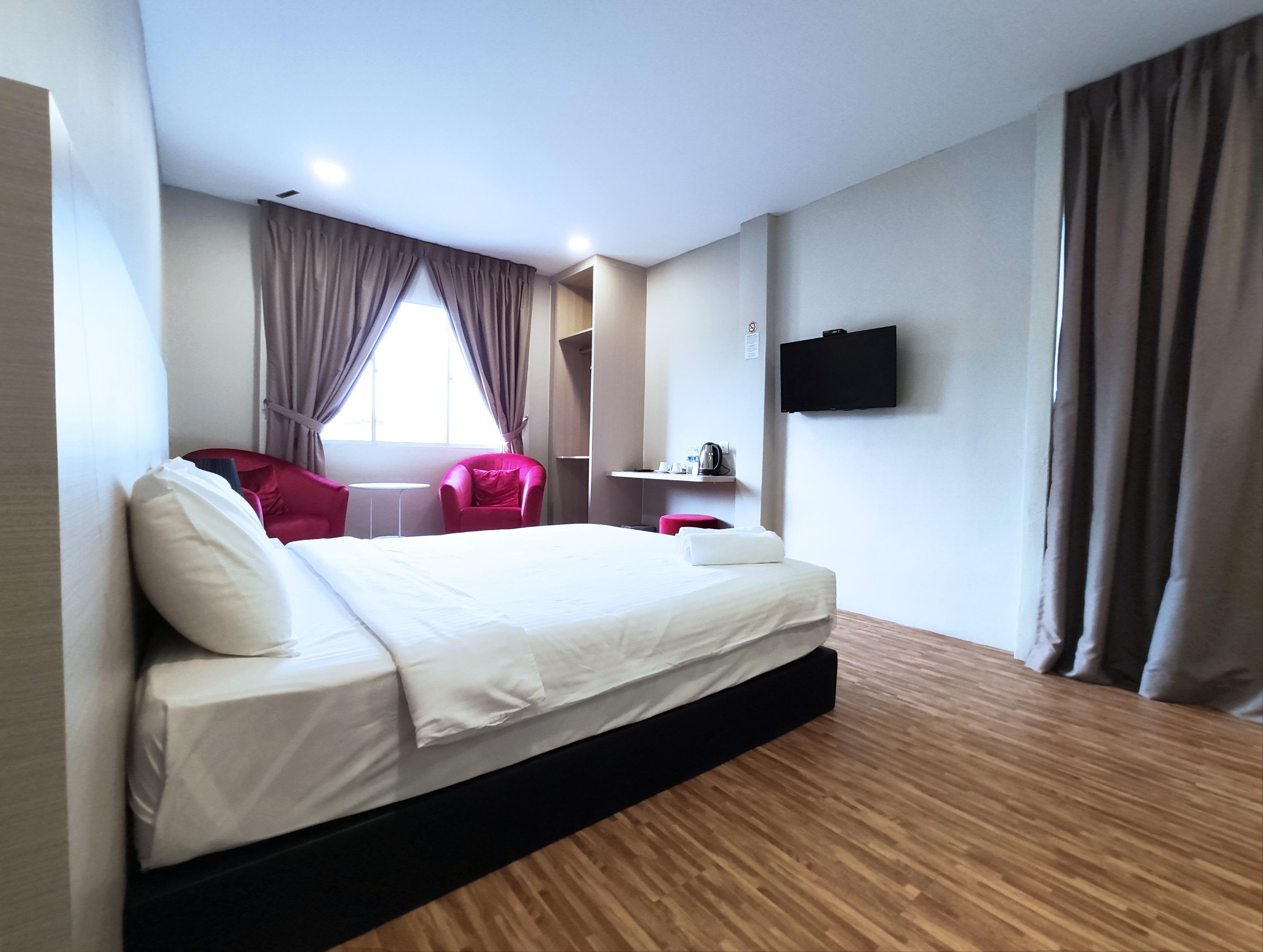 Princess Hotel Pontian Понтиан-Кечил Экстерьер фото