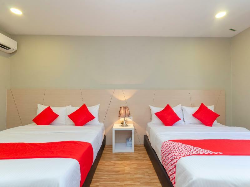 Princess Hotel Pontian Понтиан-Кечил Экстерьер фото