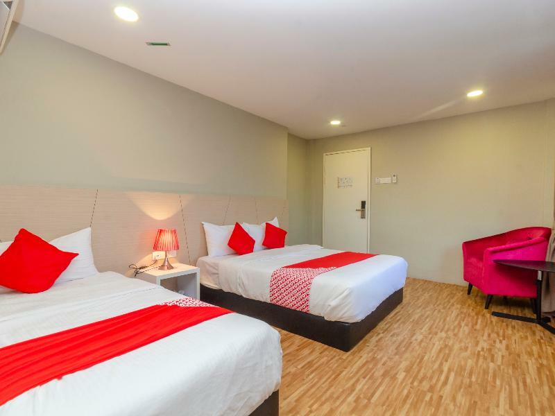 Princess Hotel Pontian Понтиан-Кечил Экстерьер фото